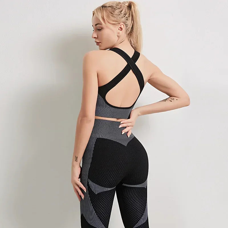 Yoga Wears for Women Fitness Clothing Outfit