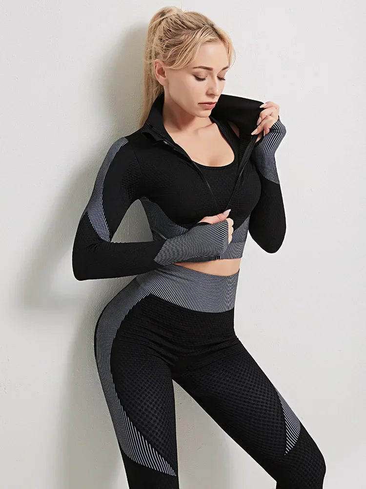 Yoga Wears for Women Fitness Clothing Outfit